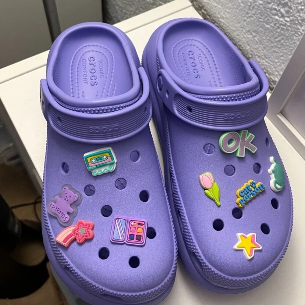NWOB CROCS CLASSIC CRUSH CLOG CRS207521-5PY DIGITAL VIOLET US Women's Size 9